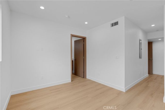 5222 Strohm Avenue, North Hollywood, CA 91601