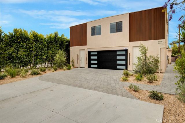 5222 Strohm Avenue, North Hollywood, CA 91601