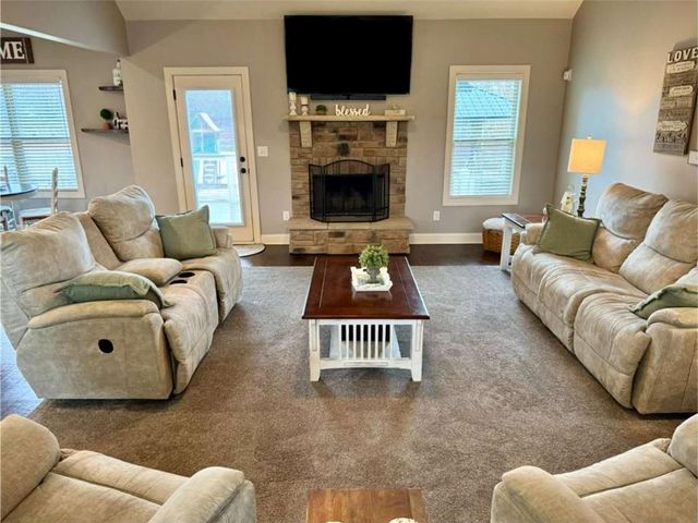 107 Feather Lane, Jackson, GA 30233