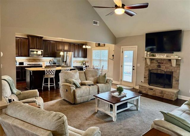 107 Feather Lane, Jackson, GA 30233