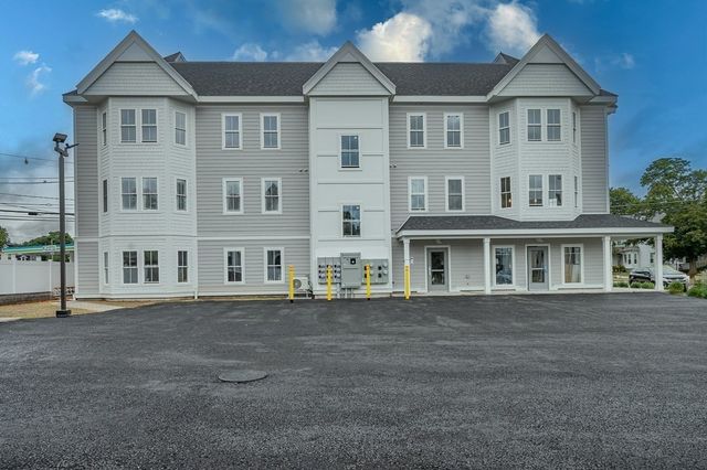 199 South Avenue 5, Whitman, MA 02382