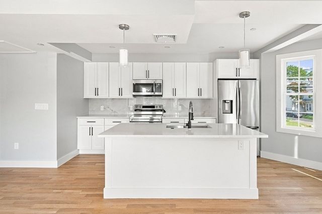 199 South Avenue 5, Whitman, MA 02382