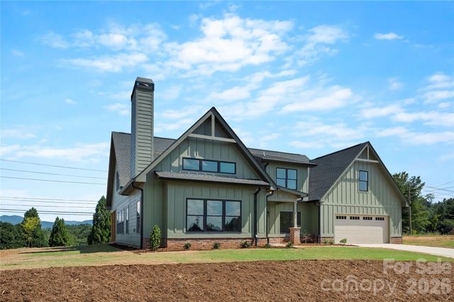 11 Sky Drive S 2, Asheville, NC 28804