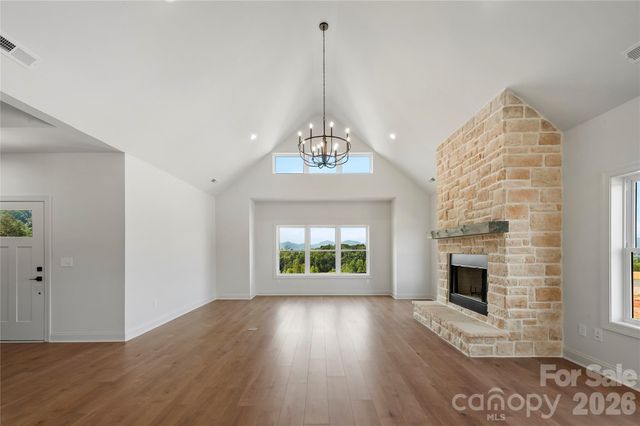 11 Sky Drive S 2, Asheville, NC 28804