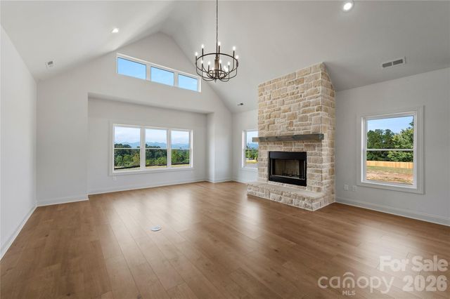 11 Sky Drive S 2, Asheville, NC 28804