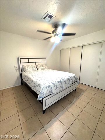 461 North Lamb Boulevard B, Las Vegas, NV 89110