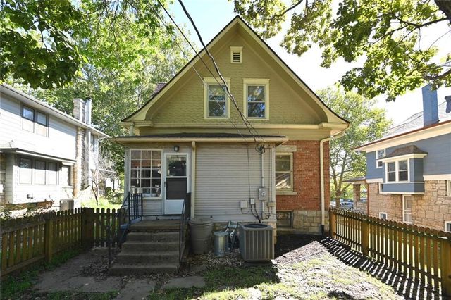 4222 Terrace Street, Kansas City, MO 64111