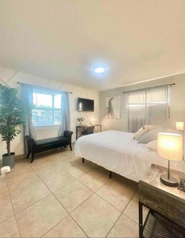 1501 N Federal Highway 1, Lake Worth Beach, FL 33460
