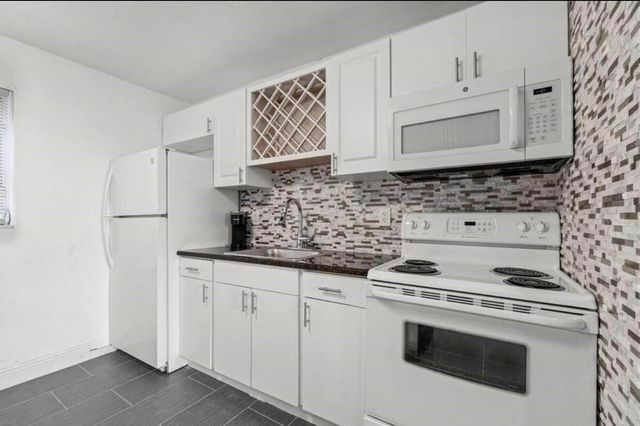 1501 N Federal Highway 1, Lake Worth Beach, FL 33460