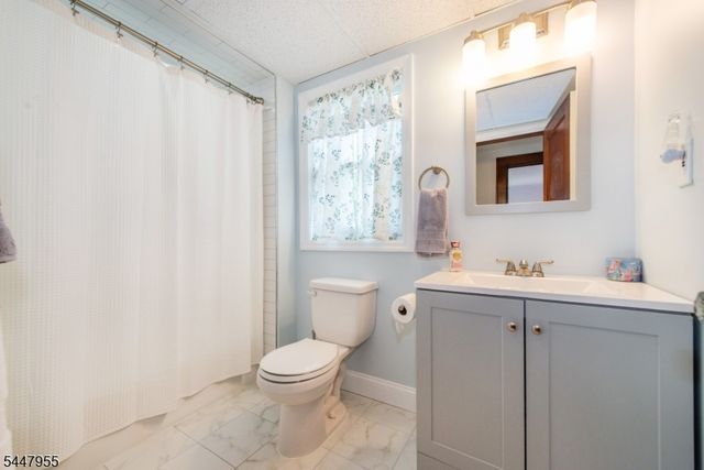 42 Otsego Rd, Verona Twp., NJ 07044