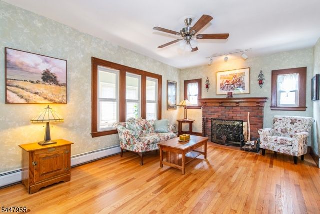 42 Otsego Rd, Verona Twp., NJ 07044