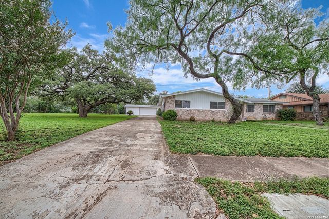 9707 Astronaut, San Antonio, TX 78217