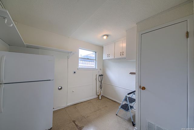 9707 Astronaut, San Antonio, TX 78217