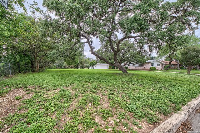 9707 Astronaut, San Antonio, TX 78217
