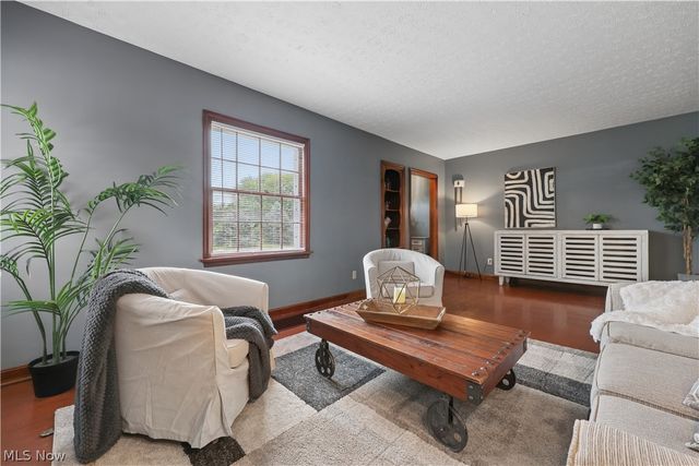 571 Winchester Pike, Canal Winchester, OH 43110