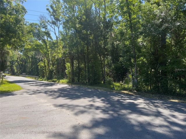 332 NW CRYSTAL STREET, Crystal River, FL 34428