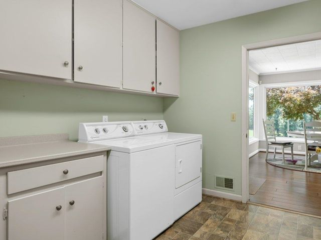 110 Racetrack Road, Woodruff, SC 29388