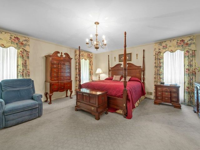 110 Racetrack Road, Woodruff, SC 29388