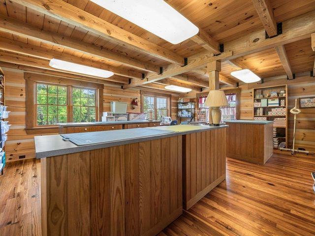 110 Racetrack Road, Woodruff, SC 29388