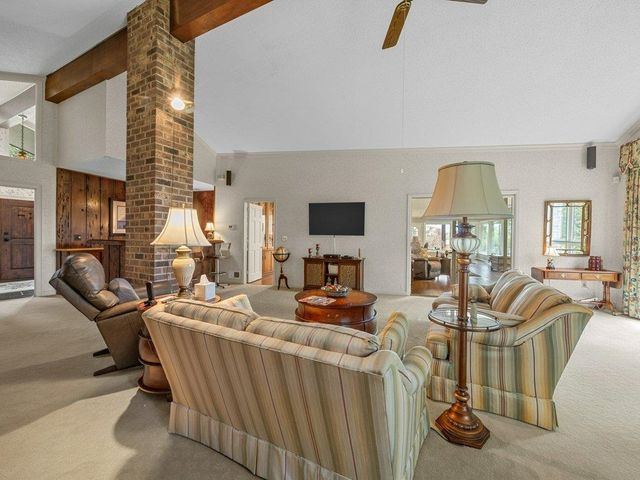 110 Racetrack Road, Woodruff, SC 29388