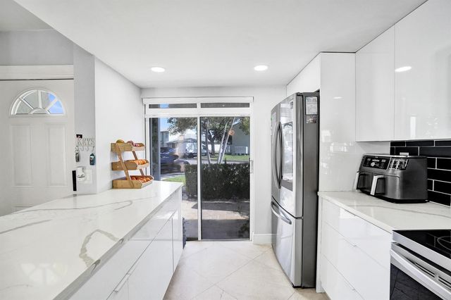 868 Crystal Lake Drive, Deerfield Beach, FL 33064
