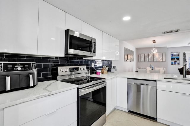 868 Crystal Lake Drive, Deerfield Beach, FL 33064