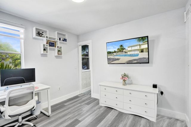 868 Crystal Lake Drive, Deerfield Beach, FL 33064