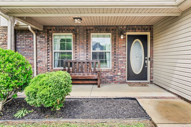 1453 Rustys Ln, Clarksville, TN 37042