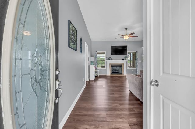 1453 Rustys Ln, Clarksville, TN 37042