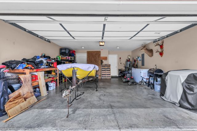 1453 Rustys Ln, Clarksville, TN 37042