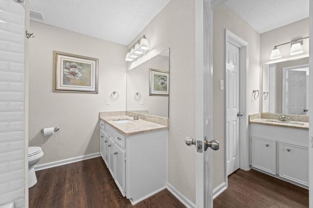 13823 Ivymount Drive, Sugar Land, TX 77498