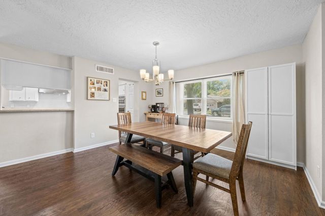 13823 Ivymount Drive, Sugar Land, TX 77498