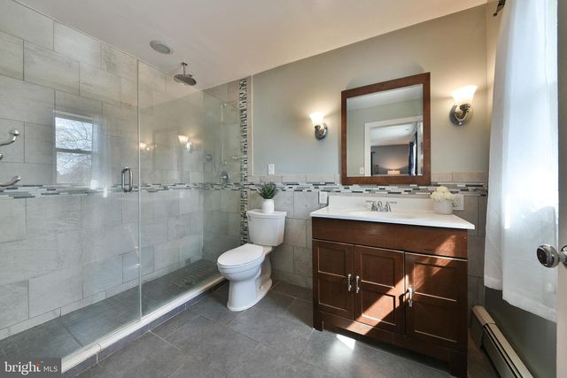 11 METEKUNK DR, Ewing, NJ 08638