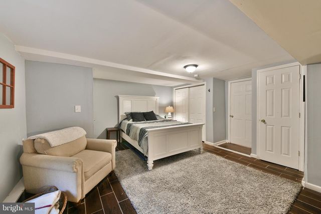 11 METEKUNK DR, Ewing, NJ 08638