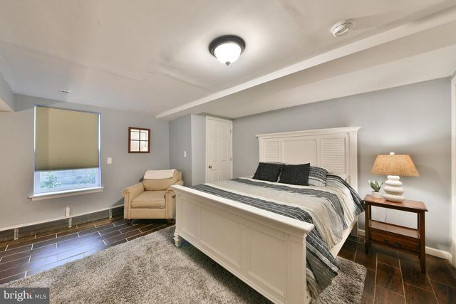 11 METEKUNK DR, Ewing, NJ 08638