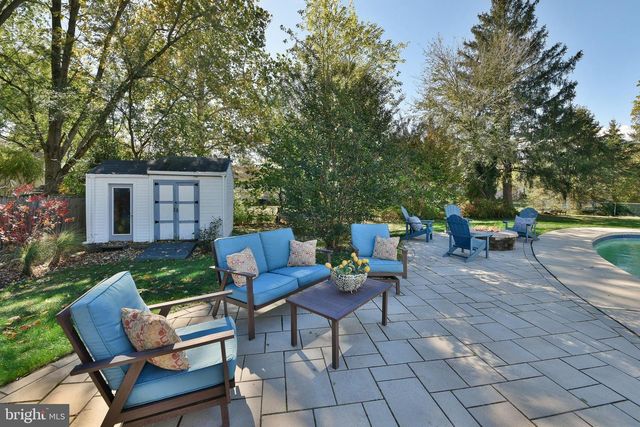 11 METEKUNK DR, Ewing, NJ 08638