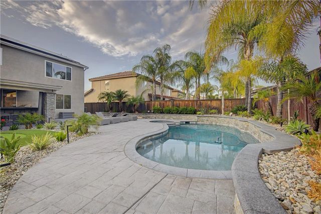 40212 Rosewood Street, Murrieta, CA 92563