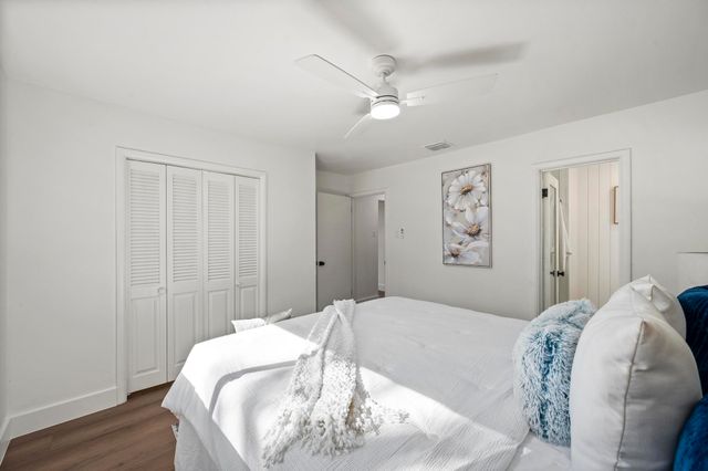 11329 Earlywood Drive, Dallas, TX 75218