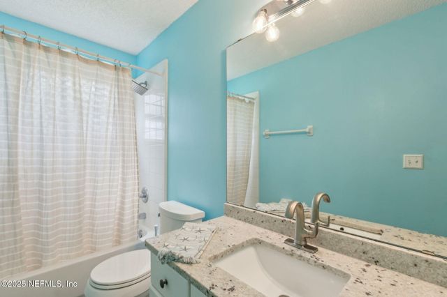 11579 ALEXIS FOREST Drive E, Jacksonville, FL 32258