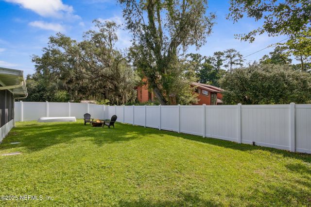 11579 ALEXIS FOREST Drive E, Jacksonville, FL 32258