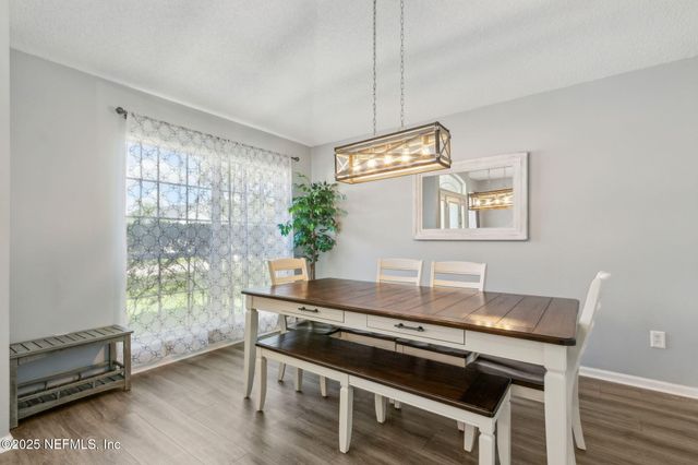 11579 ALEXIS FOREST Drive E, Jacksonville, FL 32258
