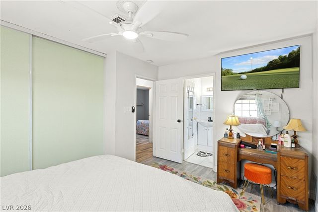 6214 Gunderson Boulevard, Las Vegas, NV 89103
