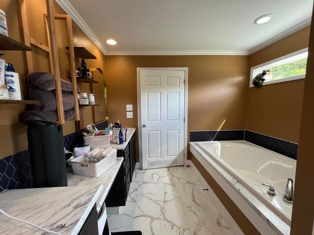 13735 KY-66, Oneida, KY 40972