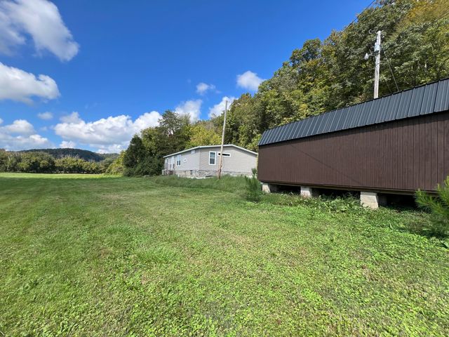 13735 KY-66, Oneida, KY 40972