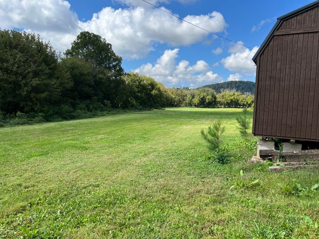 13735 KY-66, Oneida, KY 40972