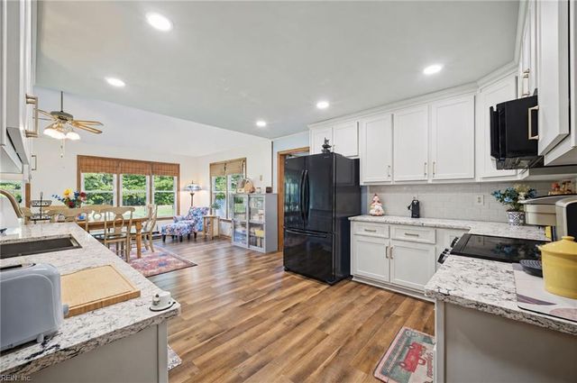 3708 Riverwood CRES, Chesapeake, VA 23322