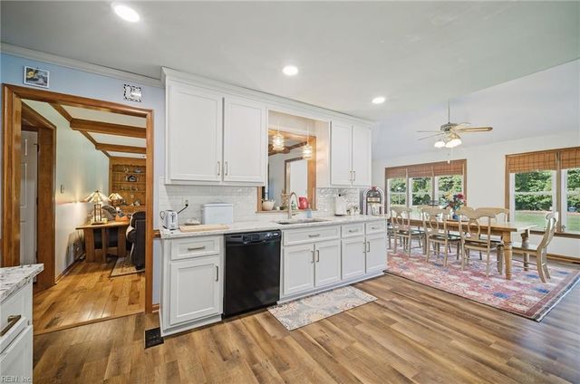 3708 Riverwood CRES, Chesapeake, VA 23322