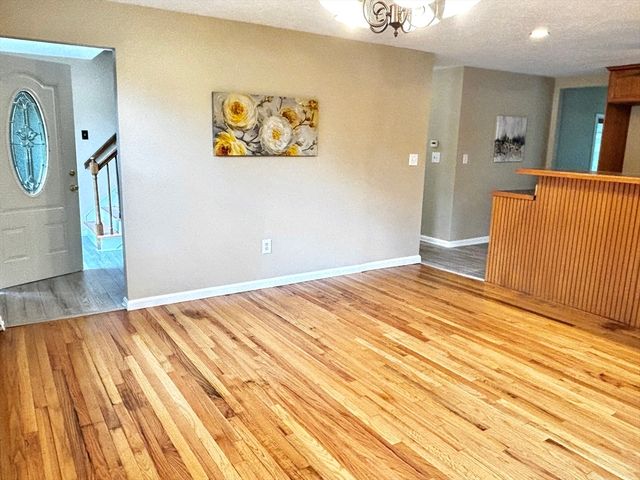 290 Center St 2, Pembroke, MA 02359