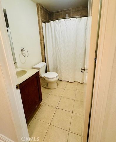 1100 Walnut Avenue 5, Long Beach, CA 90813