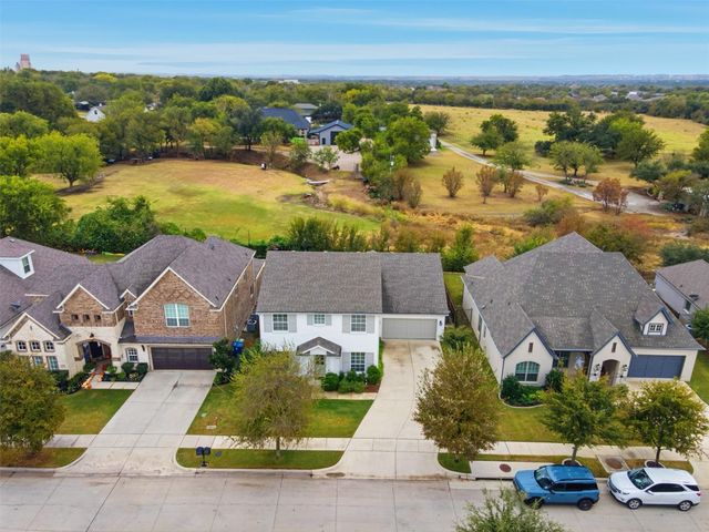 318 Blue Stem Lane, Aledo, TX 76008